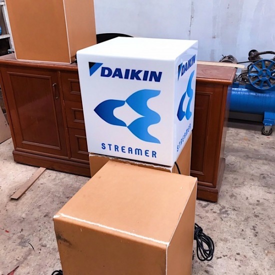 ผลิตอะคริลิคสั่งทําขึ้นรูป ราคาถูก - บริษัท กรอาร์ตส์ จำกัด - ผลิตอะคริลิคสั่งทําขึ้นรูป  รับทําอะคริลิคราคาถูก  โรงงานผลิตอะคริลิค  งานอะคริลิคขึ้นรูป 